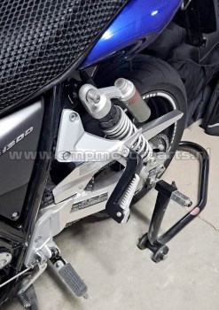 15-10-11250-4-BL---Footpeg-lowering-Honda-CB1300-2005-(2)